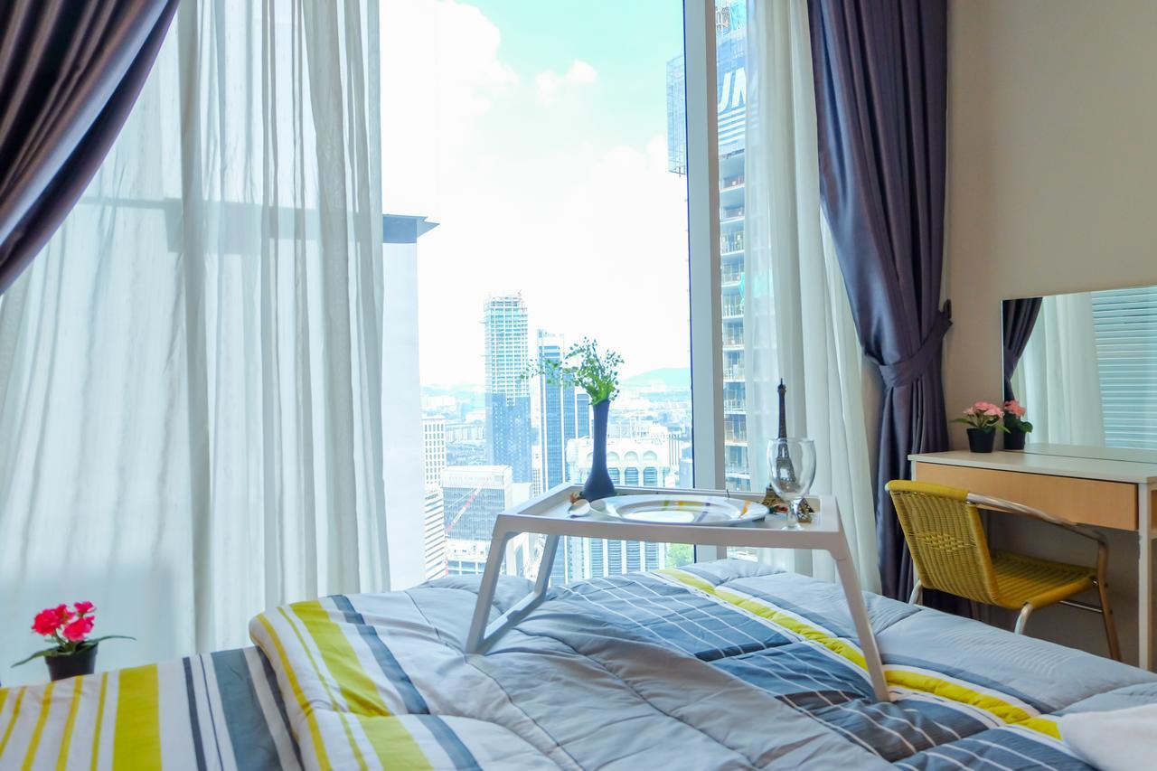 Soho Suites Klcc By Perfect Host 쿠알라룸푸르 외부 사진